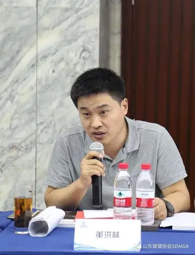 热烈祝贺山东省建筑玻璃与工业玻璃协会一届三次理事