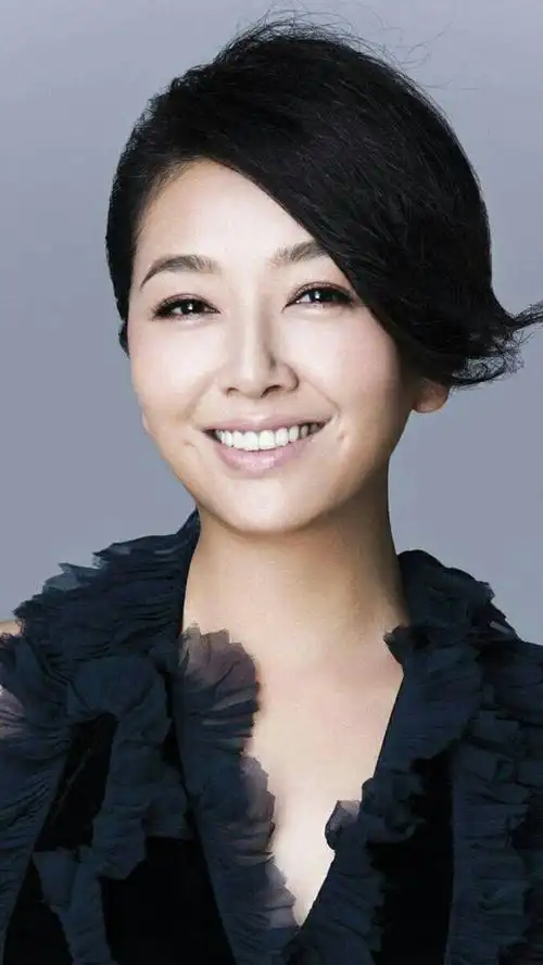 江珊曾和靳东谈过五年恋爱,现嫁小15岁老公