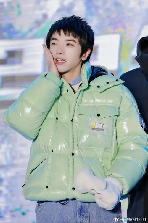 华晨宇美貌大赏