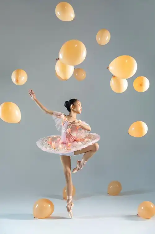 8岁留影-属于芭蕾女孩的生日写真每个年龄阶段都值得纪念#写真##舞蹈