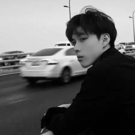 黑白男生头像大全