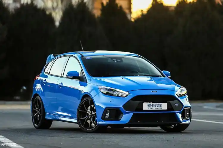 测福特福克斯rs赛道版
