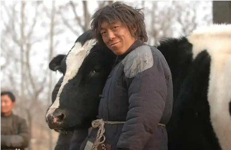 疯狂的石头是不是黄渤的第一部电影,他什么时候开始不再跑龙套