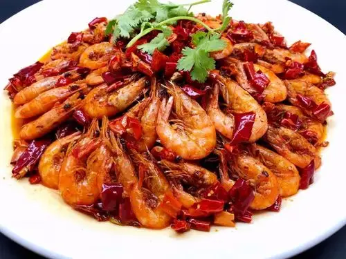 招牌香辣虾它用独特的魅力征服广大吃货虾肉新鲜弹牙,味儿重,够麻辣是