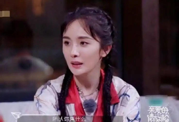 原创鞠婧祎拍戏受伤发文吐槽看到伤口后杨幂是这么说的