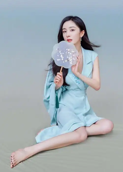 你们喜欢angelababy还是杨幂? - 知乎