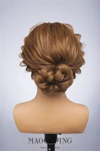 浪漫西式新娘盘发高级感十足