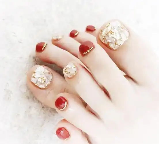 2021夏季最新款显白脚趾甲