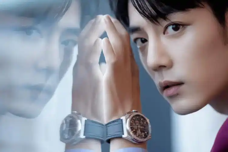 经纪人王力威退出肖战前工作室,已申请的多枚"肖战"商标均转让_双方