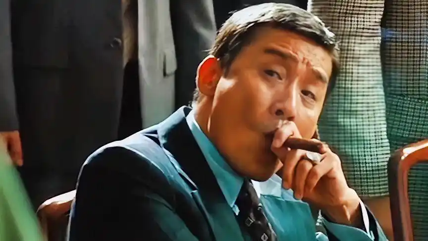 经典台词 #梁家辉 我家的的旺财也很拽啊,见人就咬,就是不咬我-影视