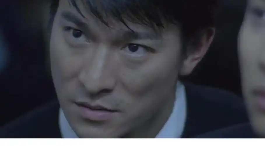 这是刘德华与日本演员反町隆史对飙耍帅的电影,有人说华仔输了?