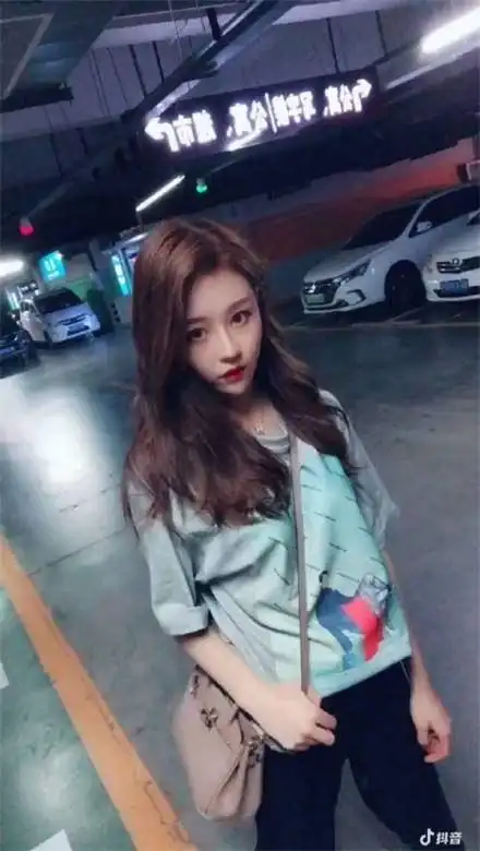 抖音温婉回归 温婉黑历史被扒难怪被封杀 抖音温婉私生活未修图曝光