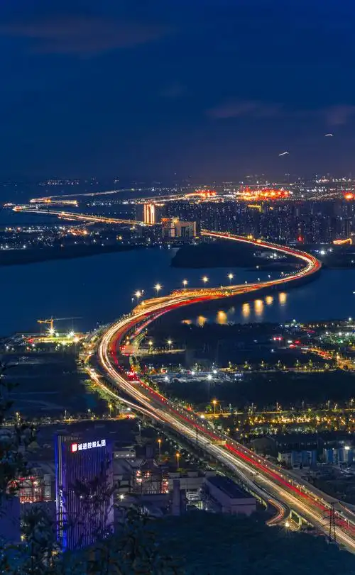 西蒙行脚深圳s3沿江高速s弯摄自深圳大南山