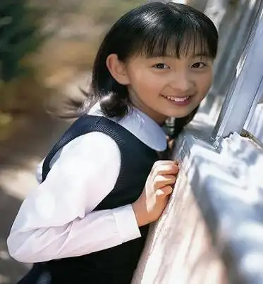 日本小学生调查 可爱女生遭同性嫉妒(图)