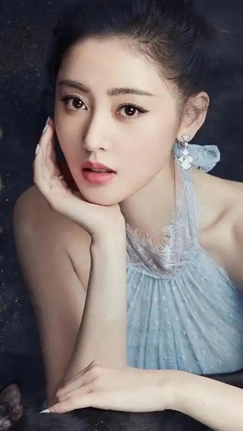 美丽女神张天爱