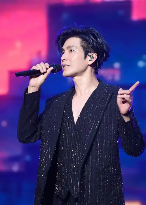 钟汉良o巡回演唱会