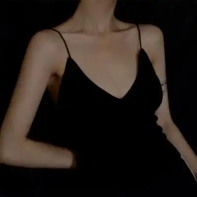 好看锁骨照片女生头像高清性感不露脸的部位女头锁骨图片