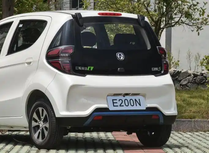 江铃e200n 2018款 豪华型(250km)