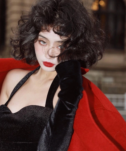 复古港风短发啊