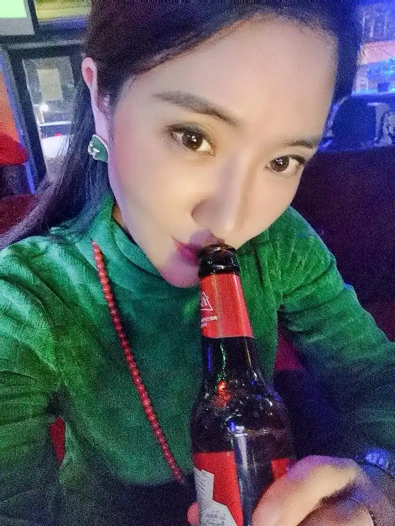 林深时见鹿,海蓝时见鲸,睡醒时见你,而实际,林深时见雾,海蓝 - 抖音