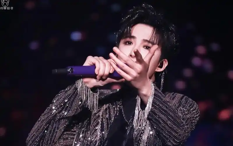 【刘宇宁演唱会】《探险家》超燃现场【20191130大连体育中心演唱会】