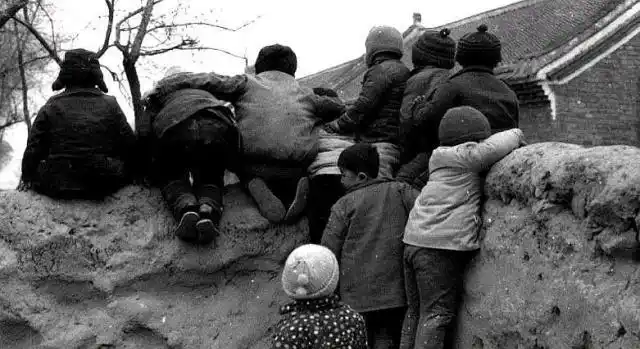 30年前农村老照片,麦收时的景象,早已沦为回忆,很难再见到了