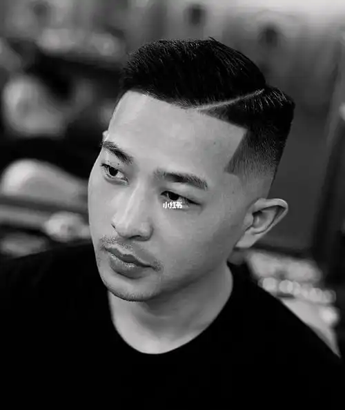 最硬的男士发型 美式油头90