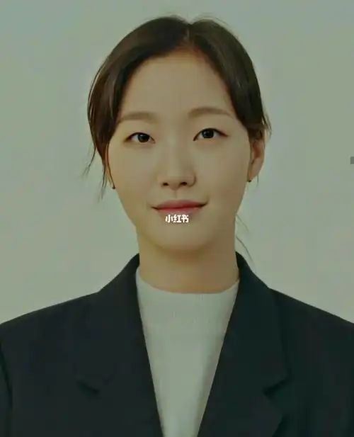 金高银|打印出来挂脖子上,就能找个班上了……_金高银_证件照_头像_单