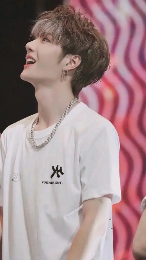 王一博那些惊艳我的瞬间!