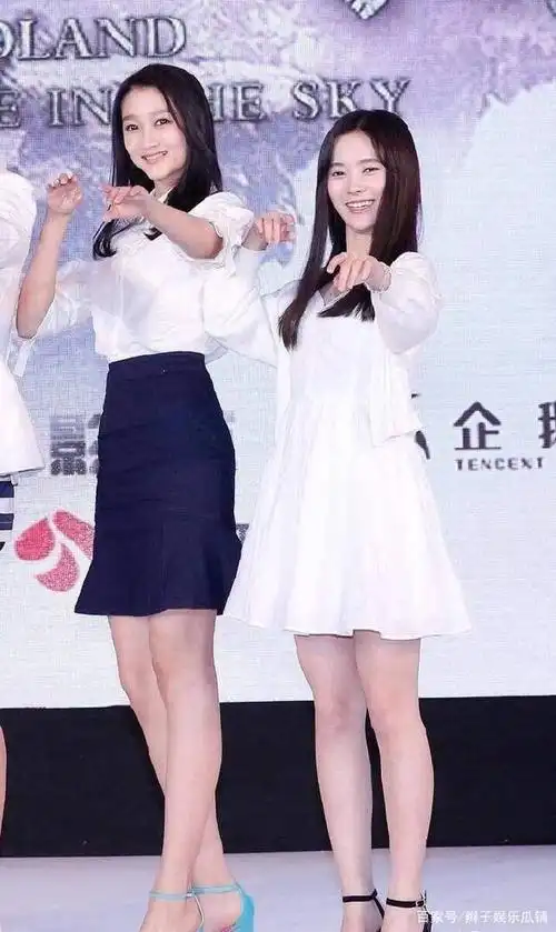 关晓彤和鞠婧祎