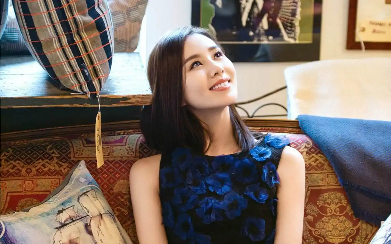 (深度好文)刘诗诗,如何成为娱乐圈最美的女神?