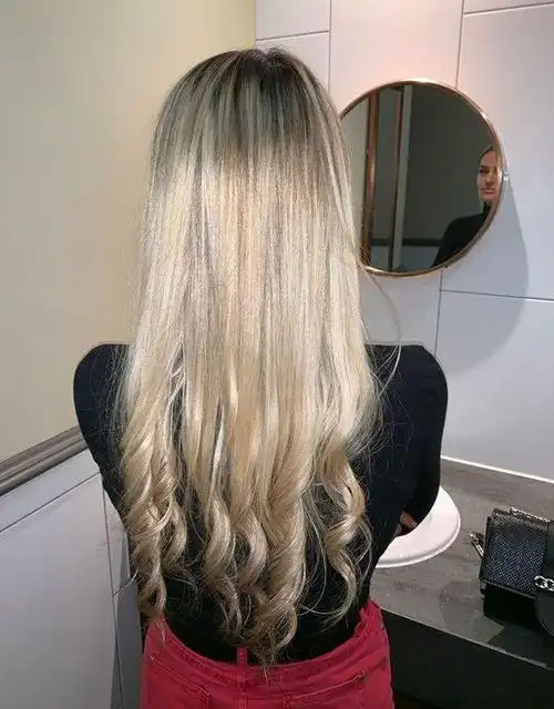 英国女子用暖气管卷头发效果比卷发棒更好还节省一半时间