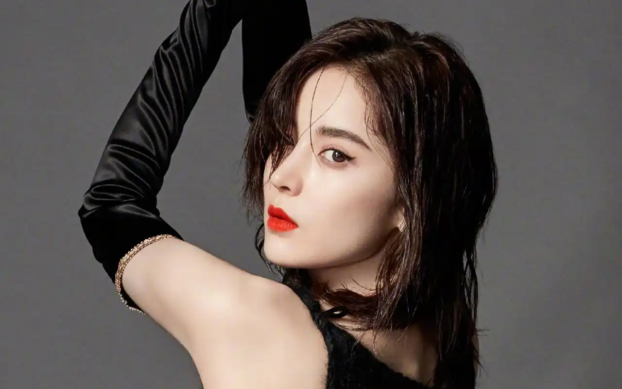 古力娜扎性感写真图片桌面壁纸