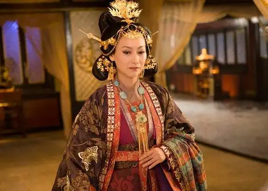 《倾世皇妃》未播已吸金半亿 湖南卫视抢首播权