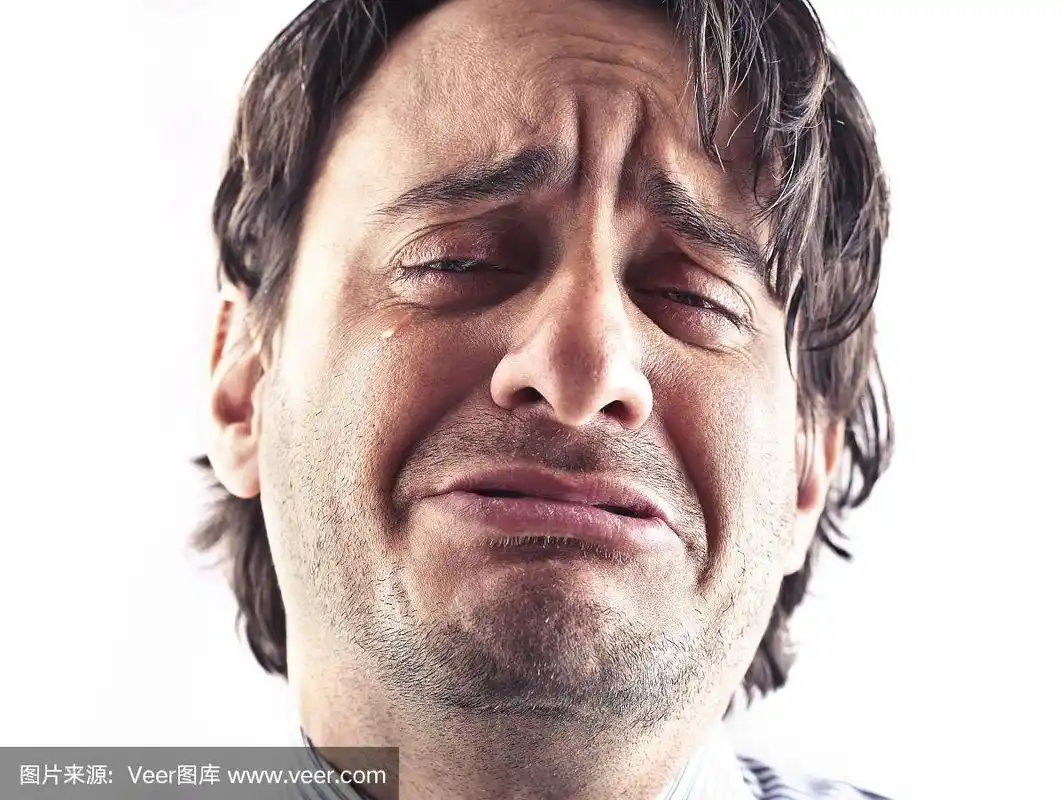 哭泣的男人