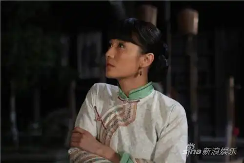 > 正文  新浪娱乐讯 昨晚,由小宋佳,常戎,邵兵等主演的电视剧《白狼》