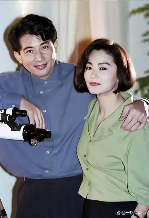 曝林青霞拿11亿天价分手费,晚年生活无忧,富豪老公私生子疑曝光