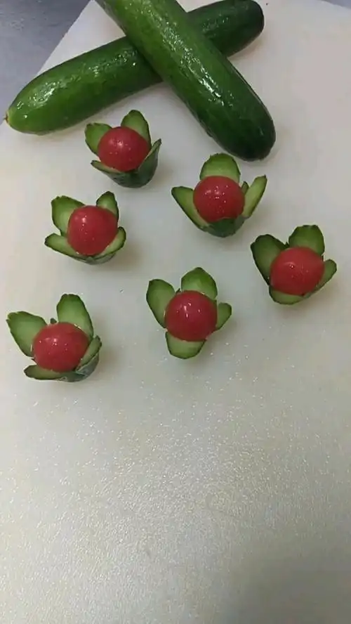 生活小妙招#家庭装盘小摆花!