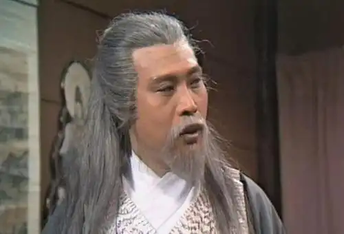 裘千仞和五绝差在哪?他一生做了四件事,把自己挡在五绝门外