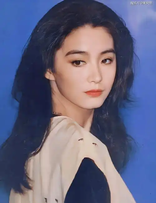 梦幻仙女,岁月留香——林青霞的神仙颜值之美_容颜_气质_永恒