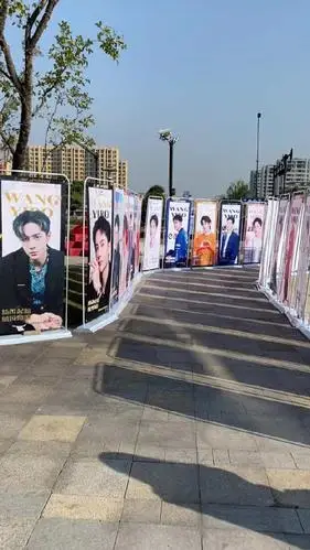 应援超级棒有点长,慢慢看@uniq-王一博@王一博吧_wybbar半熟·芝士的