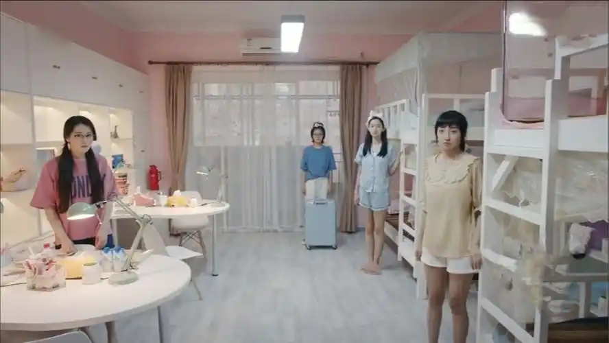 《少年派》孩子拥有美好生活的背后,是父母们负重前行的结果