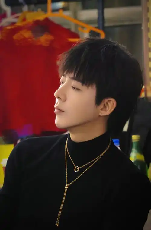 摩登兄弟超话/@摩登兄弟刘宇宁奉上 -摩登兄弟刘宇宁别梦寒 -摩登兄弟