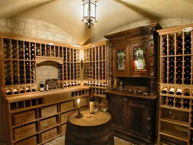 新古典风格地下室酒窖装修效果图