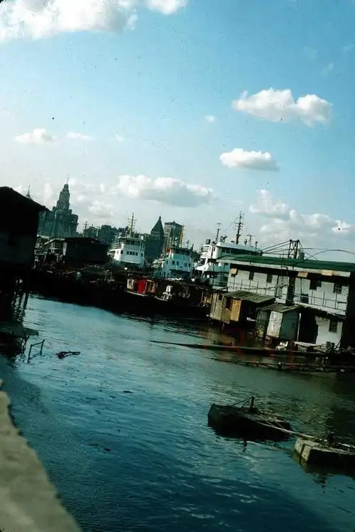 城市旧影:七十年代末的上海,改开前夕,万物复苏