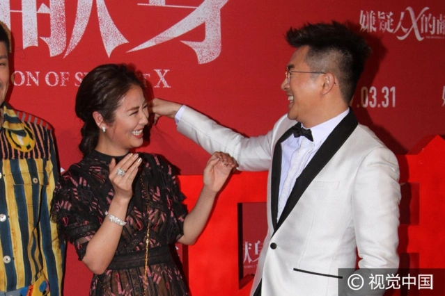 林心如被苏有朋惹得狂笑不止高圆圆,"柳红""小凳子"来捧场