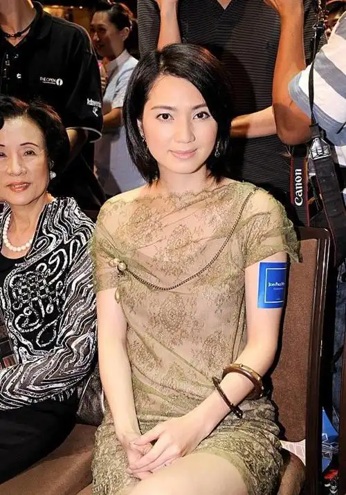 张丹峰出轨事件出现巨大转折洪欣原来也是个渣女