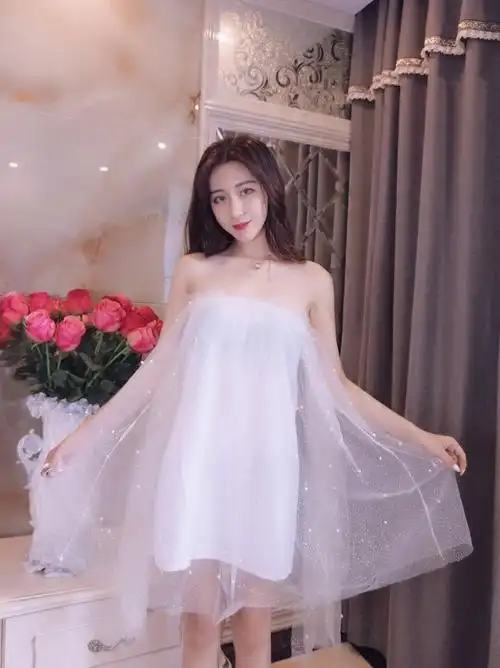 2018夏季新款性感夜店女一字领露肩抹胸蓬蓬裙宽松订珠网纱连衣裙