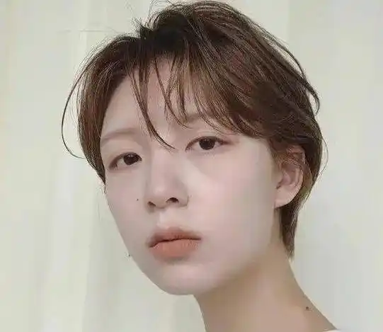 清爽有型的超短发发型推荐, 时尚干练又显气质_刘海_女生_修剪