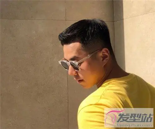 短寸飞机头正流行酷帅清爽不挑人